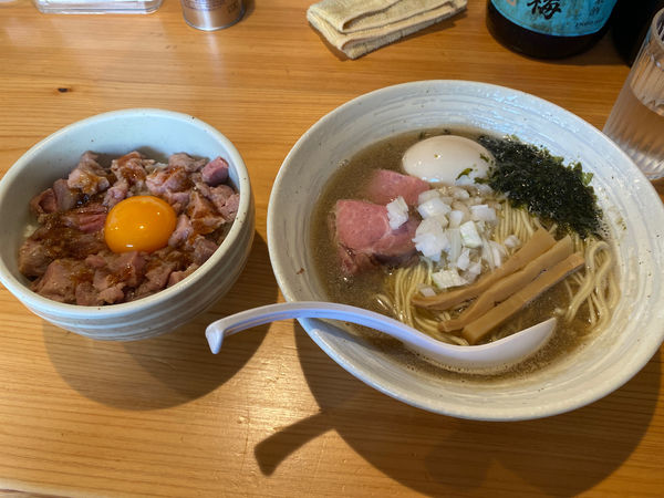 「煮干らぁ麺＋豚ユッケ風ご飯」@麺屋 さくら井の写真