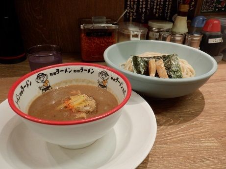 「ドロ煮干　つけ麺　並盛り」@野郎ラーメン 三軒茶屋店の写真