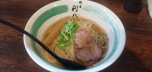 「あさりの中華そば」@自家製麺 麺屋 利八の写真