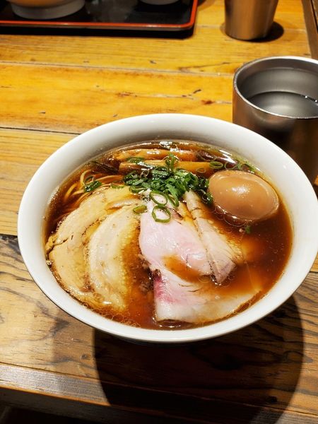 「特製らぁ麺　醤油」@松戸中華そば 富田食堂の写真