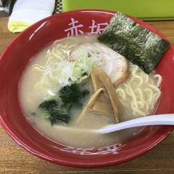 ラーメン 700円