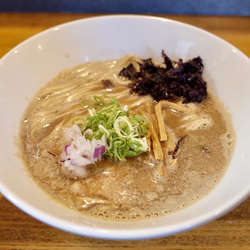 濃厚煮干しそば…1000円