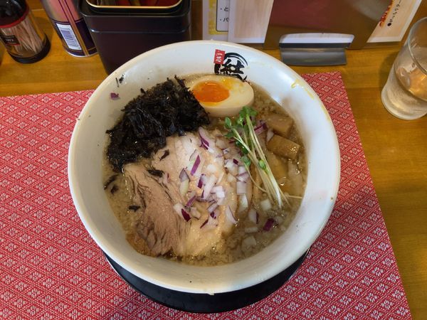 「燕三条系ラーメン(豚バラチャーシュー3枚) 1150円」@一芯 結の写真