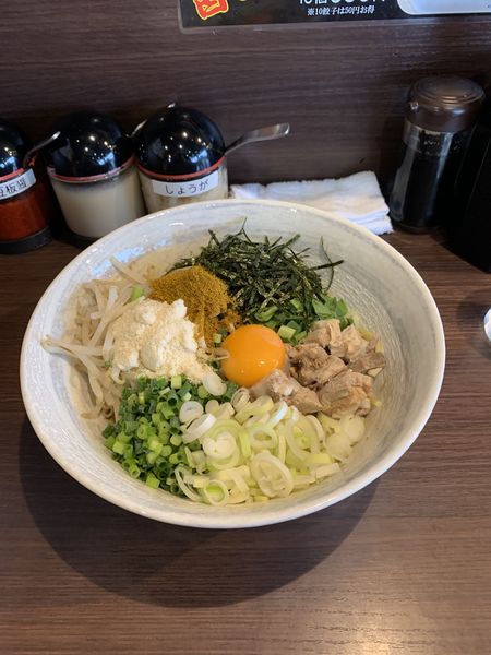 「チーズカレー混ぜそば」@横浜家系ラーメン やまふじ家 野田店の写真