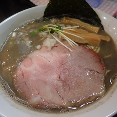 煮干らー麺 シロクロの画像