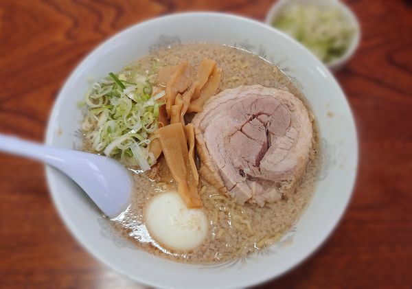 「ガンジャラーメン」@ラーメン ひかりの写真
