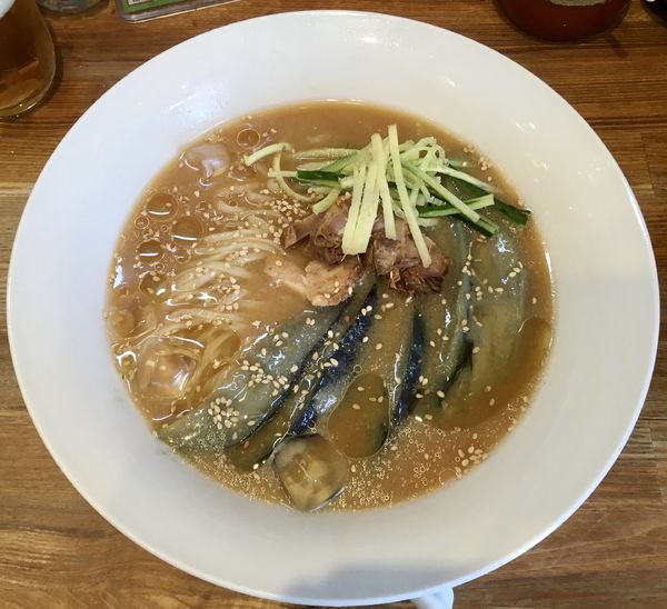「サッポロラガービール赤星 → おかんの冷やしナス味噌ラーメン」@味噌中華そばムタヒロの写真