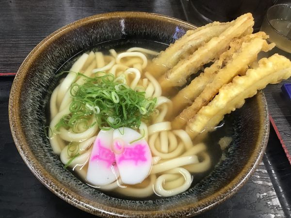 「ごぼ天うどん430円」@資さんうどん 陣山店の写真