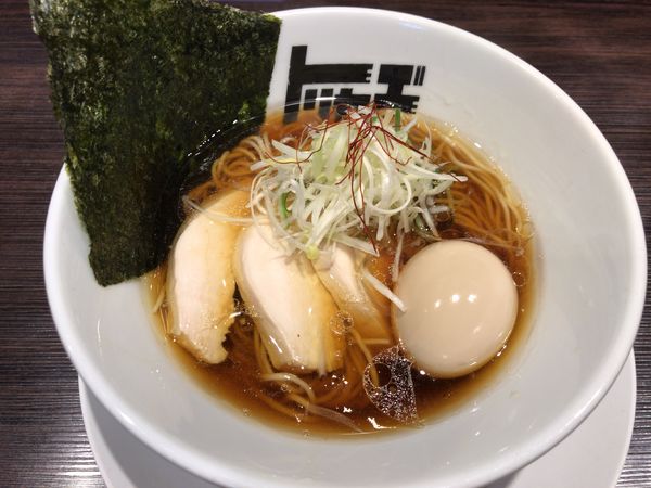 「醤油ラーメン」@らぁめん トリカヂ イッパイの写真