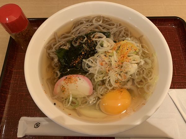 「月見そば 470円」@立ち食い蕎麦 あずさの写真