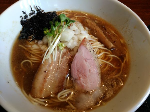 「煮干し中華そば」@中華そば 蓮の華の写真