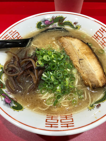 「ラーメン」@釜炊き豚骨らーめん マルハ軒の写真