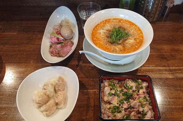 「担々麺」@創作麺工房 鳴龍の写真