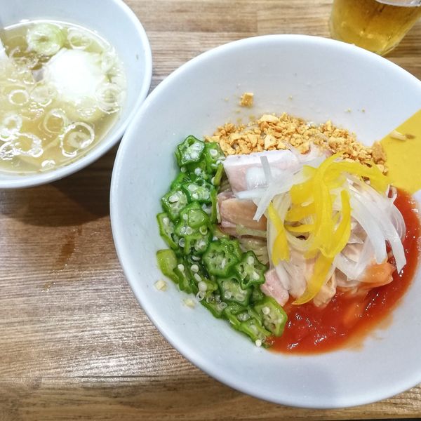 「限定 冷たい塩ニンニクの油そば」@塩生姜らー麺専門店 MANNISH 亀戸店の写真