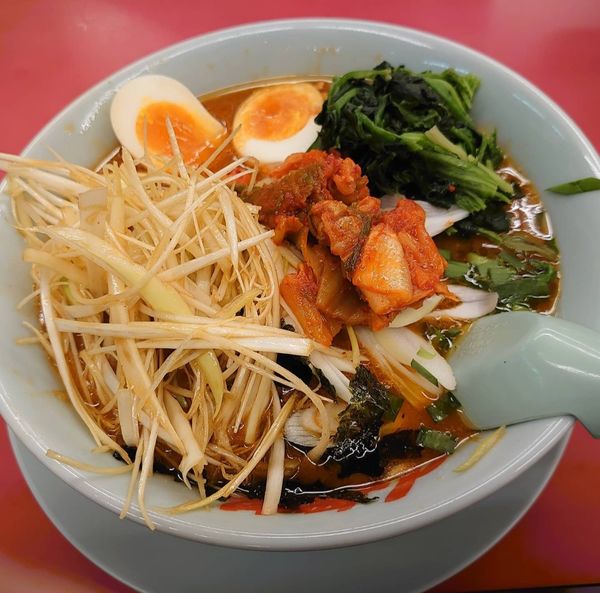 「旨辛スタミナキムチらーめん」@山岡家 狭山店の写真