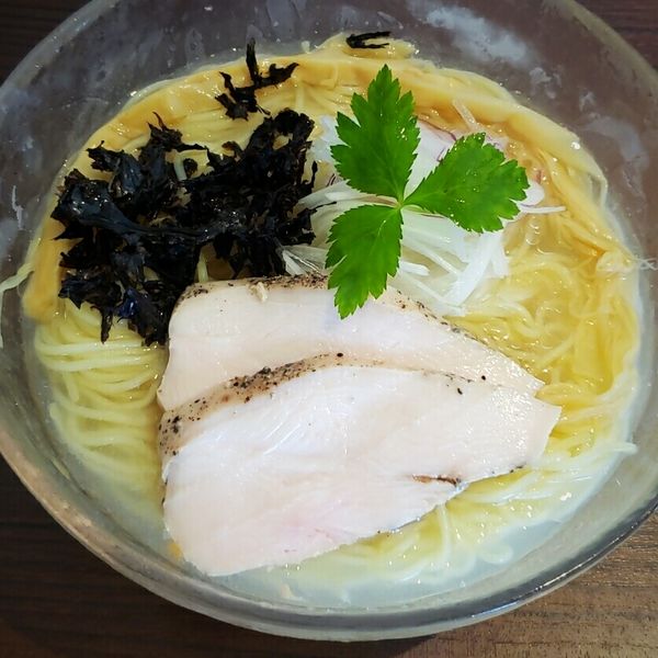 「本日の魚介そば 金目鯛 冷やし（大盛無料）９００円」@旬菜麺屋 雅流の写真