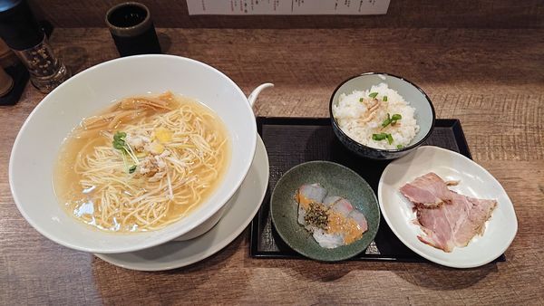 「塩ラーメン淡麗お茶漬けセット」@狐狸丸の写真