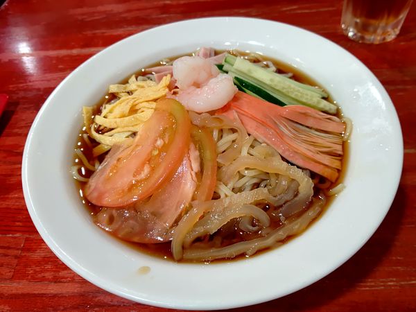 「冷し中華(並盛)880円」@中国本場的料理 華龍飯店 高崎モントレー店の写真