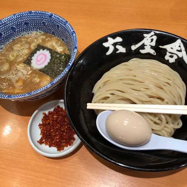 「朝つけ麺　味玉　辛味」@六厘舎の写真