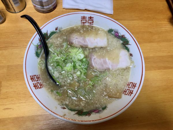 「豚骨しょう油ラーメン」@かどちゃんの写真