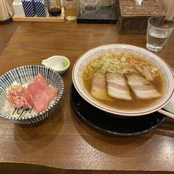 蔵出し醤油ラーメン　すっきり
