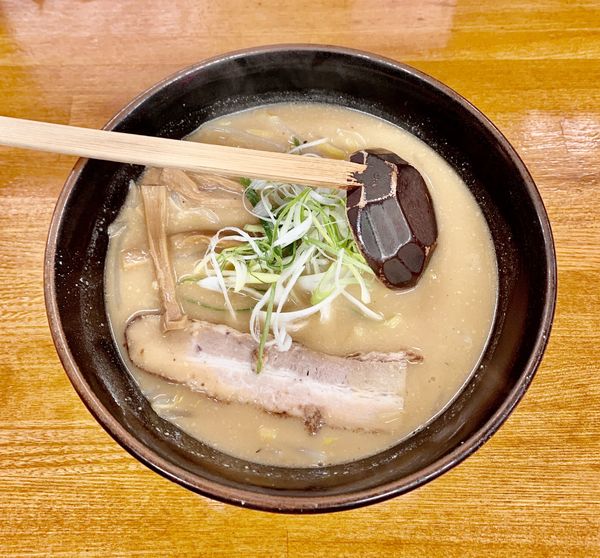 「信州コク味噌ハーフ　¥600」@らーめん信玄 南6条店の写真