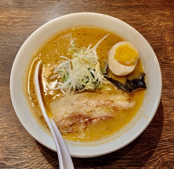 「濃厚味噌らーめん　¥850」@麺屋 雪風 すすきの店の写真