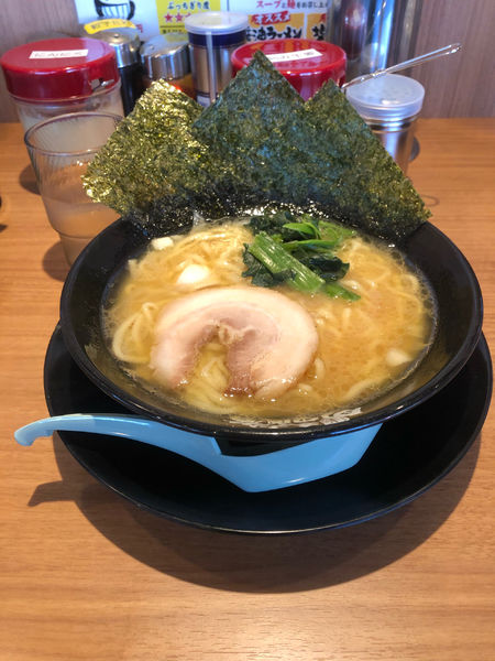 「ラーメン　半チャーハン1000円」@町田商店 保木間店の写真