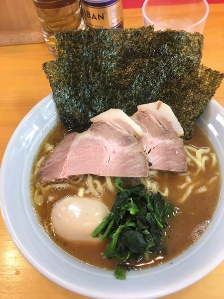 「ラーメン＋味玉」@横浜家系ラーメン みと家の写真