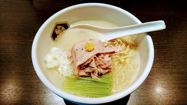 「冷やし真鯛らーめん」@真鯛らーめん 麺魚 神保町店の写真