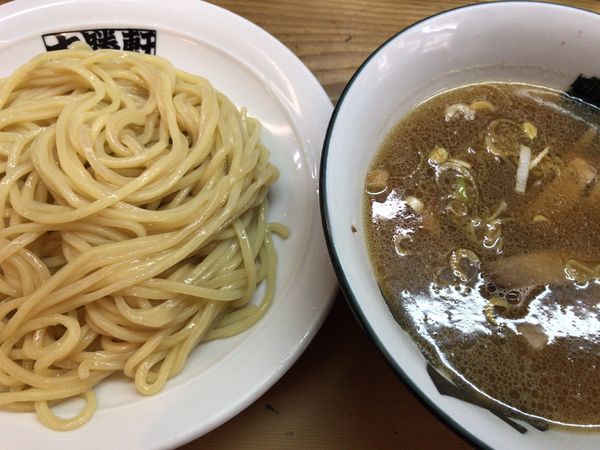 「肉入りつけそば」@中野大勝軒の写真