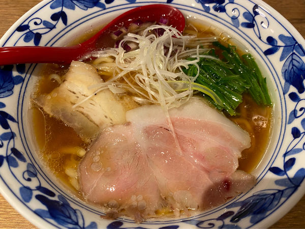 「貝出汁 醤油らぁ麺」@貝出汁らぁ麺 虎武の写真