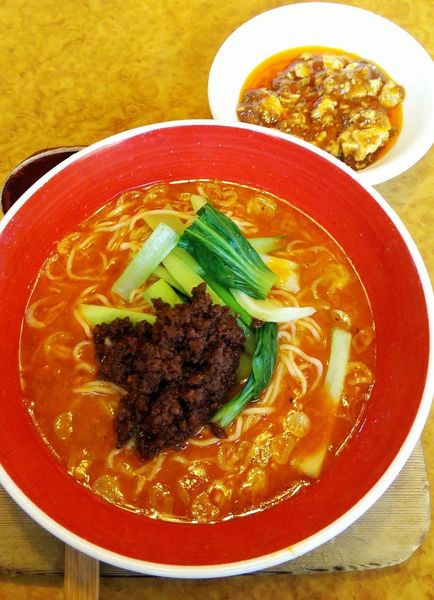 「たんたん麺 880円」@錦城 中川本店の写真
