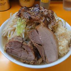 小ラーメン ニンニクマシマシヤサイ焦がしアブラ