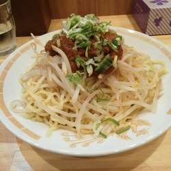 汁なしジャージャー麺