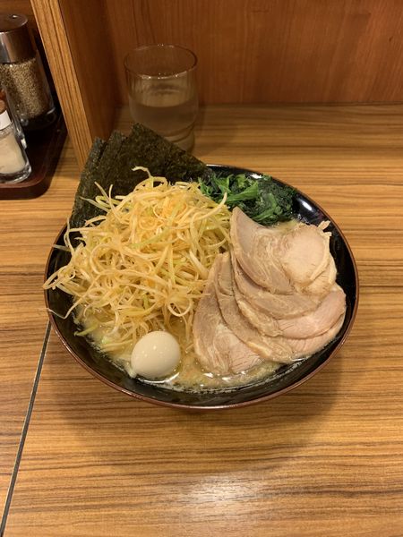 「ネギチャーシューラーメン」@横浜家系ラーメン 野田家の写真