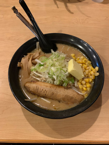 「焙煎特製味噌ラーメンTPコーンTPバター」@北海道ラーメンなまらの写真