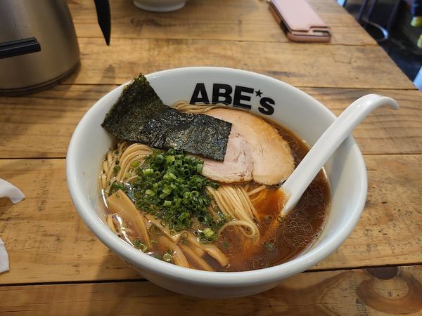 「丸鶏醤油」@ラーメン ABE'sの写真