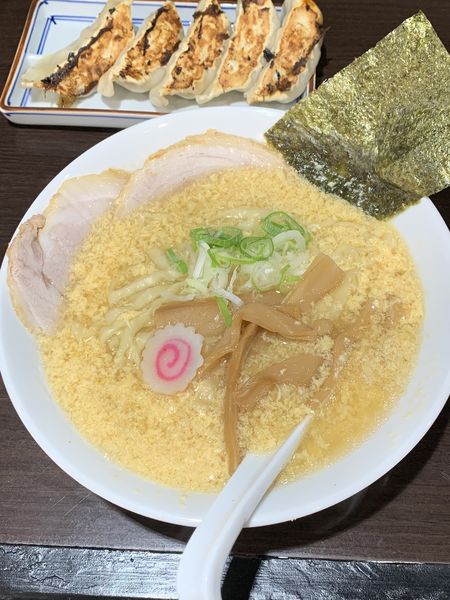 「特製玉子とじラーメン 800円 餃子…」@麺屋さのいちの写真