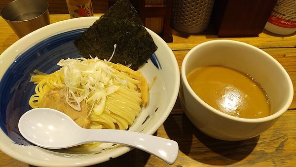 「濃厚真鯛つけ麺」@麺屋 翔 みなとの写真