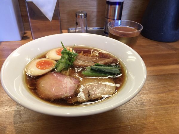 「味玉醤油ラーメン(中細ストレート麺)」@麺処 いち林の写真