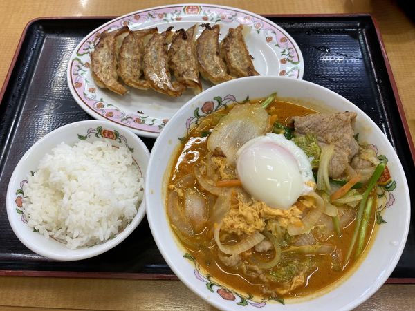 「肉玉スタミナ麺フェアセットB990円＋餃子3個110円」@餃子の王将 穂積店の写真