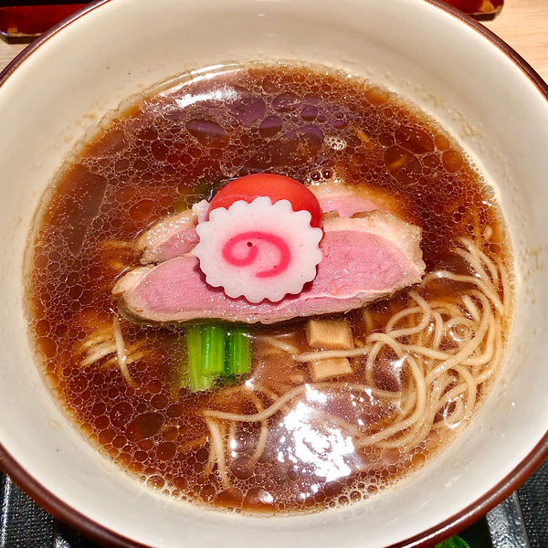 「芳酵鴨そば昆布〆卵黄入り1080円」@銀座 鴨そば 九代目 けいすけの写真