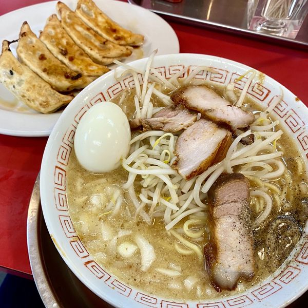 「とんしお＋大ちゃんギョーザ」@大ちゃんらーめんの写真