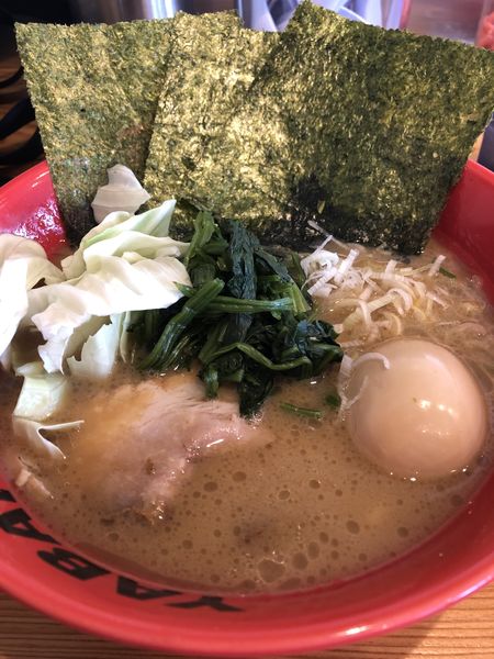 「ヤバイラーメン+プチチャーハン」@圭一屋 茅ヶ崎店の写真