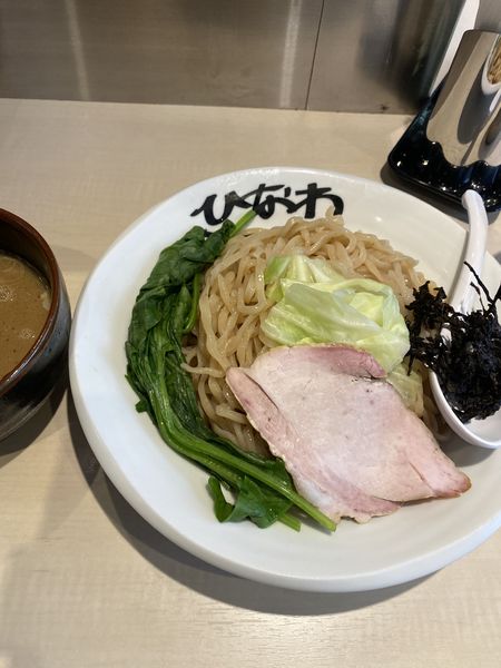 「ひなわつけ麺　大盛り」@地鶏豚骨らーめん ひなわの写真