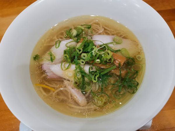 「塩らぁめん」@らぁめん たんぼの写真