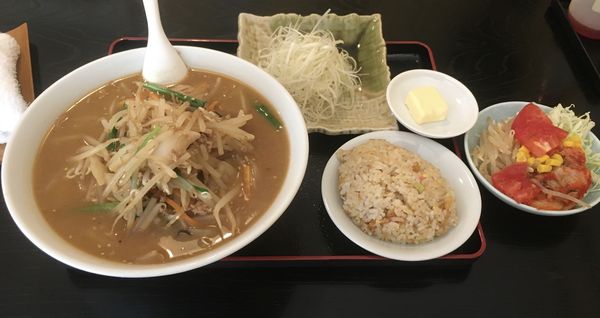 「もやしみそﾗｰﾒﾝ+ﾐﾆ炒飯(680¥+50¥)」@らーめん酒場 呑気の写真