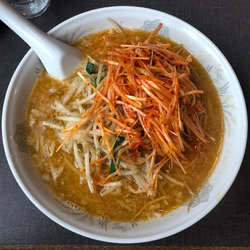 こってりみそらーめん＋辛味ネギ