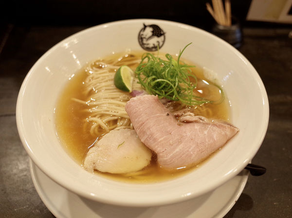 「淡麗煮干らぁめん…830円‬」@煮干らあめん じんべえの写真